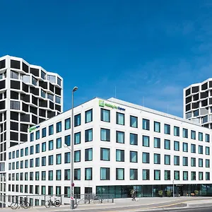 Express West Hotel